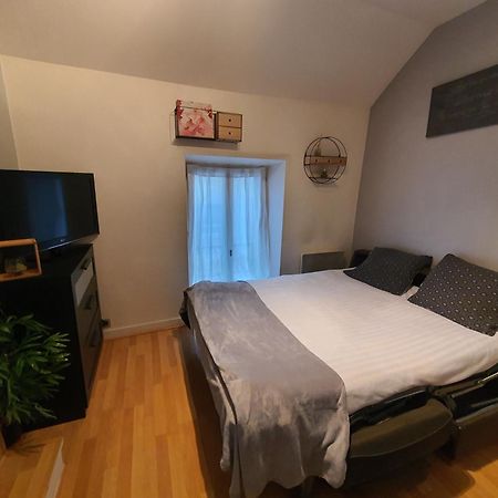 F1 Meuble Et Confortable En Coeur De Ville Longjumeau Eksteriør billede