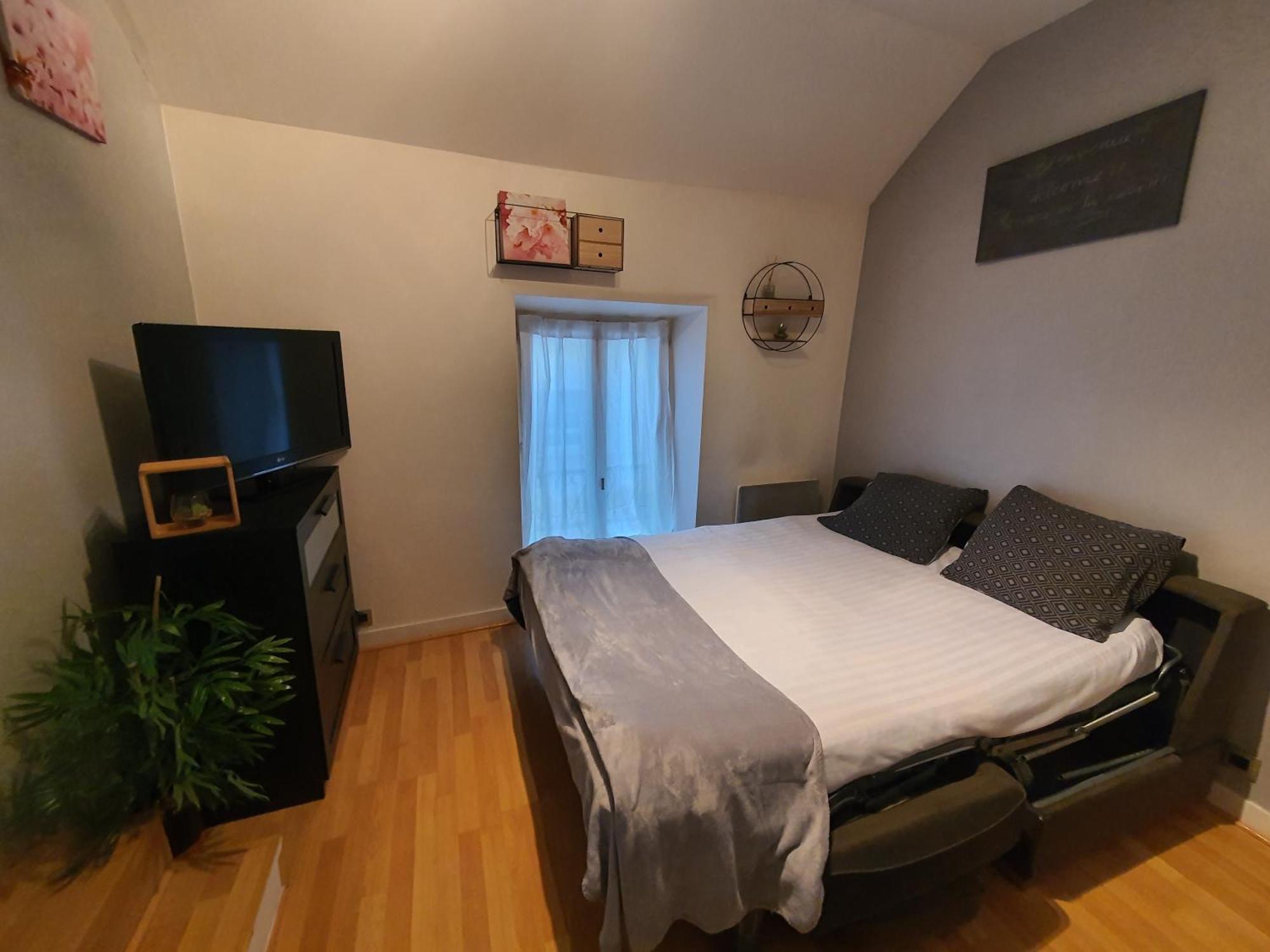 F1 Meuble Et Confortable En Coeur De Ville Longjumeau Eksteriør billede